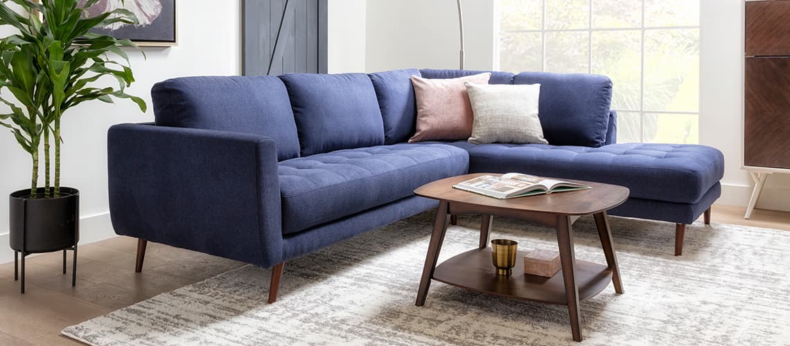 Navy Blue Color Guide Elegance In Home, What Color Chair Goes With Navy Blue Sofa