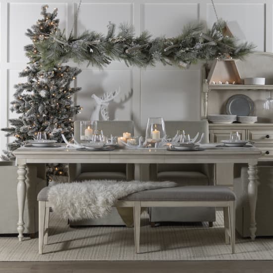 dining room for christmas square