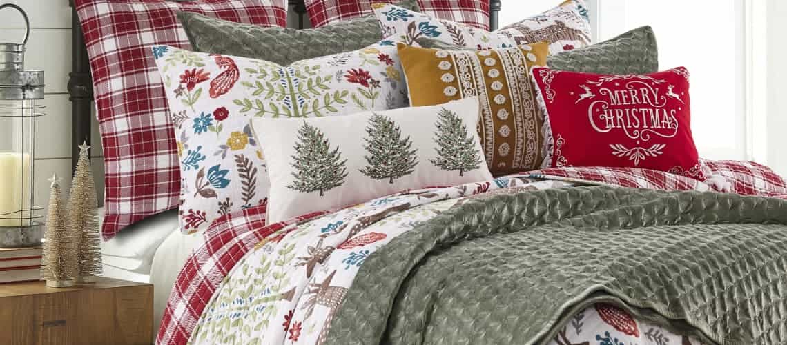 CHRISTMAS BEDDING 2022 - Decorate with Tip and More
