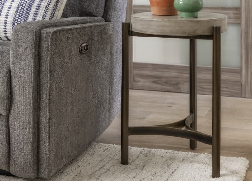 stratus small round end table