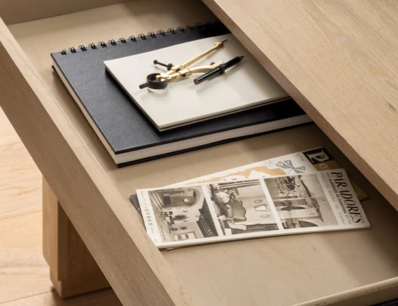 https://www.livingspaces.com/globalassets/images/blog/2023/09/0912_home_office_essential_stationery.jpg?width=780&height=650&mode=crop