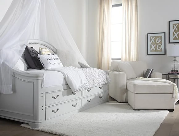 White Kids Bedroom with Julia Twin Daybed with Storage