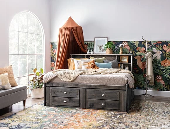 Country-rustic Kids & Teens Bedroom With Summit Grey Full Bookcase Daybed Bed With 2-Drawer Captains Trundle