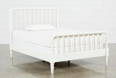 Madison White Full Spindle Panel Bed