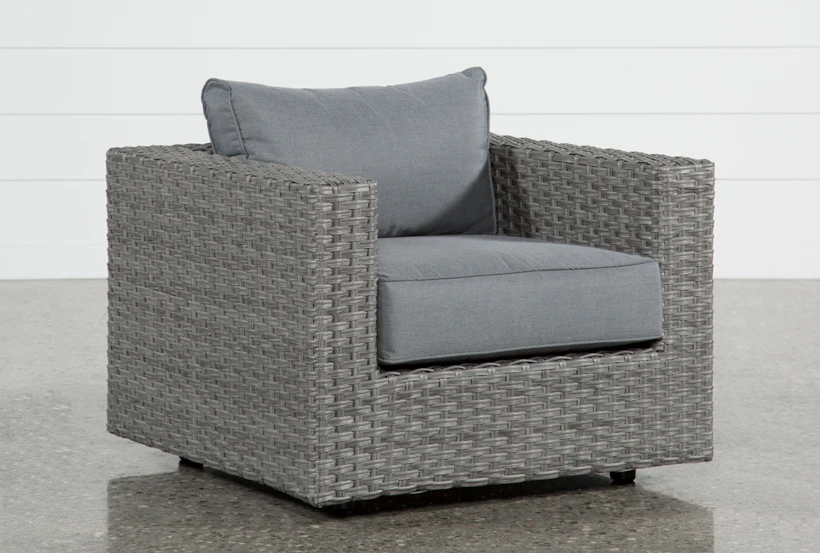 Koro Outdoor Lounge Chair - 360
