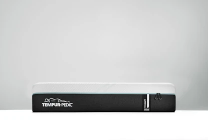 Tempur-Pro Adapt 12" Medium Hybrid King Mattress - Signature