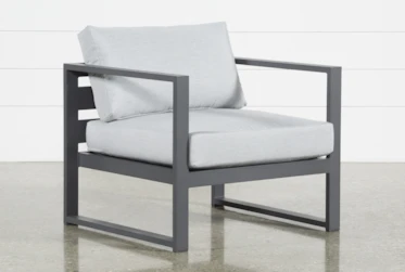 Ravelo Outdoor Lounge Chair