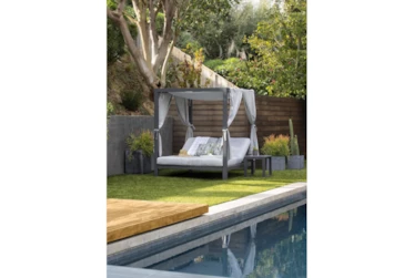 Ravelo Outdoor Double Chaise Daybed With Sunshade