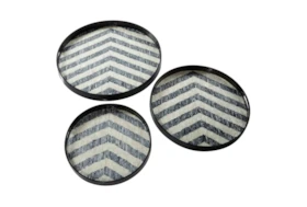 Set Of 3 Round Chevron Print Pearl And Gray Capiz Shell Trays