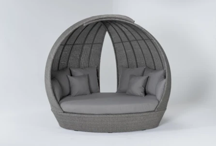 Miraval Outdoor Daybed