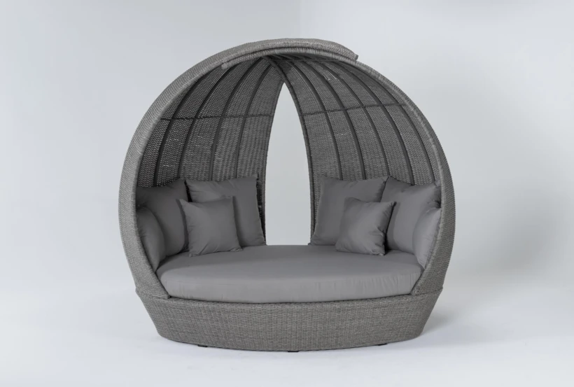 Miraval Outdoor Daybed - 360