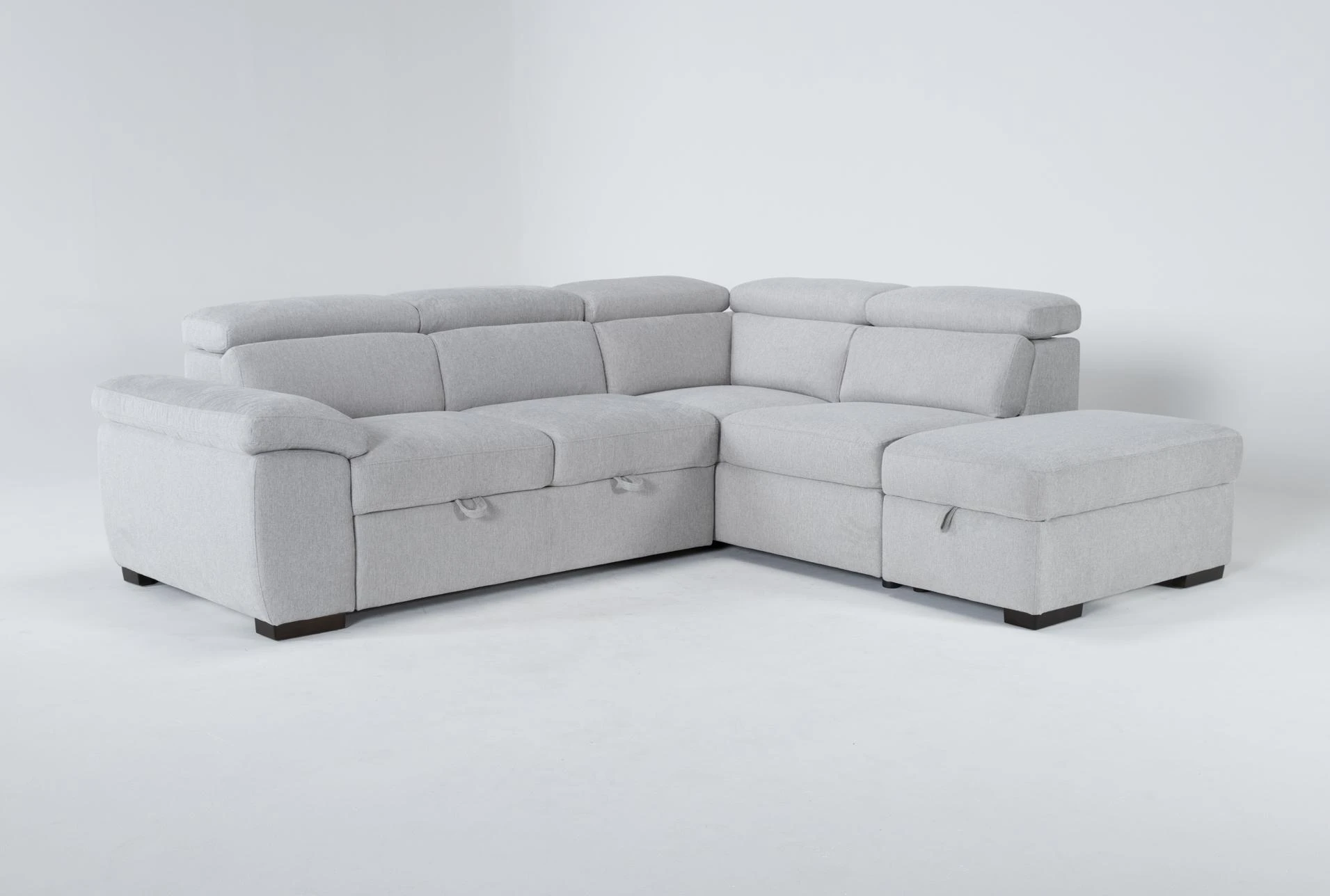 271733 Grey Fabric Sectional Signature 01 ?w=1911&h=1288&mode=pad
