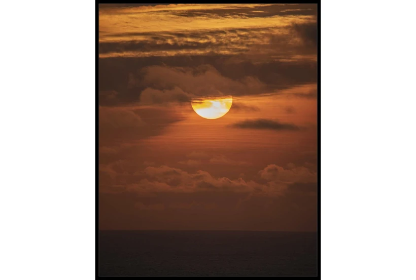 42X52 Sky Sunset With Black Frame - 360