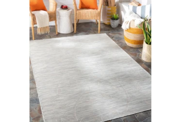7'7"X10' Outdoor Rug-Taupe, Cream Mottled Leaves
