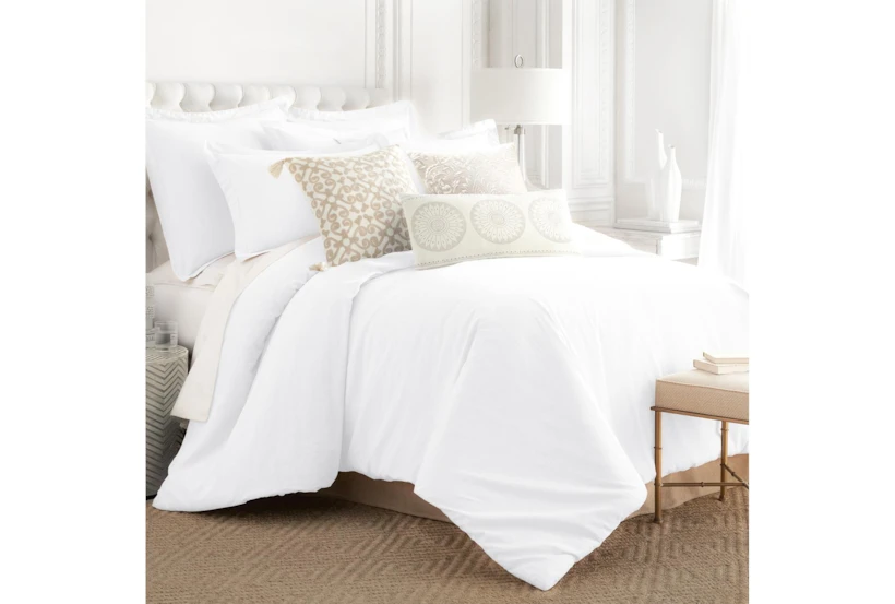 King Washed Linen Duvet Cover In White - 360